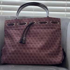 EUC Dooney & Bourke Burgundy Tote with Tassel